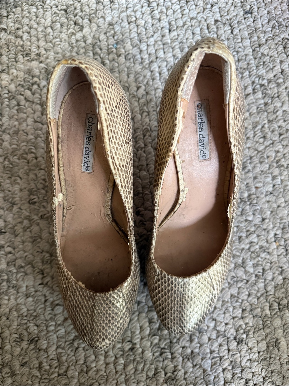Charles David Metallic Gold Snakeskin Pointed Pumps